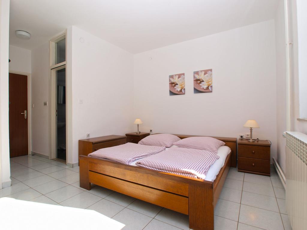 Apartments Zorka 1421 Pjescana Uvala Exteriér fotografie