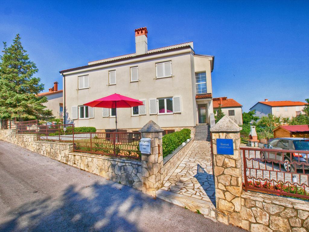 Apartments Zorka 1421 Pjescana Uvala Exteriér fotografie